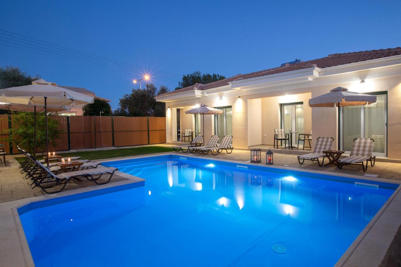 Anthemis Luxury Villa *