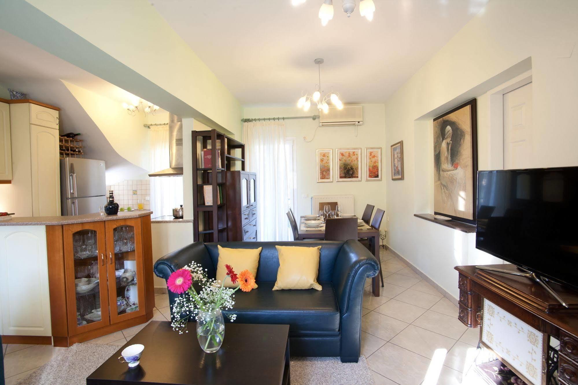 Anthemis Luxury Villa *